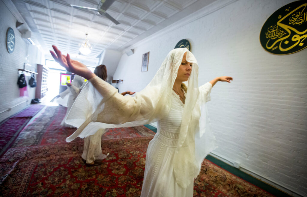 Muslim spiritual healer in Turkey