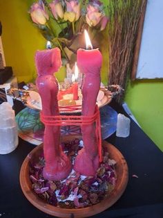 Love spells for reconciliation using pictures in a circle