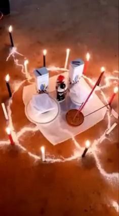 Love spells with knots at midnight