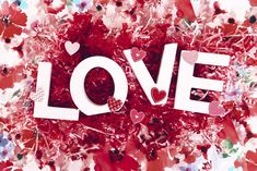 Love spells with mirrors at home